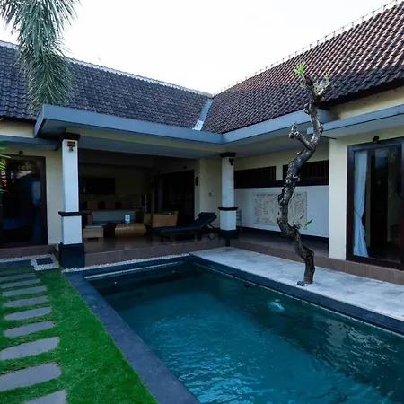 The Lavana Villa Tanjung Lima Legian
